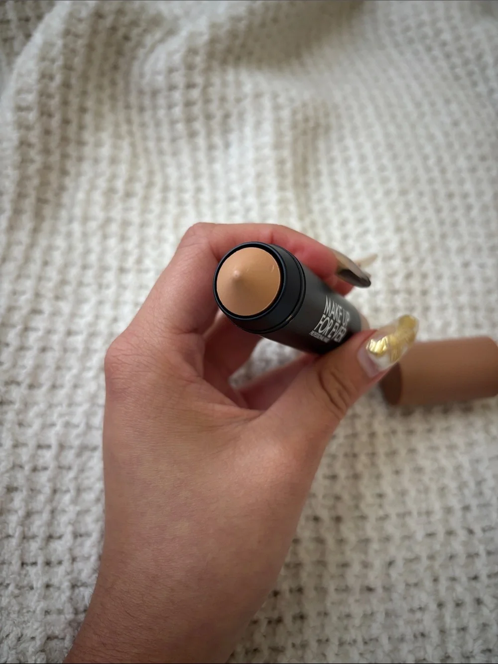 Makeup forever crayon multi-use stick